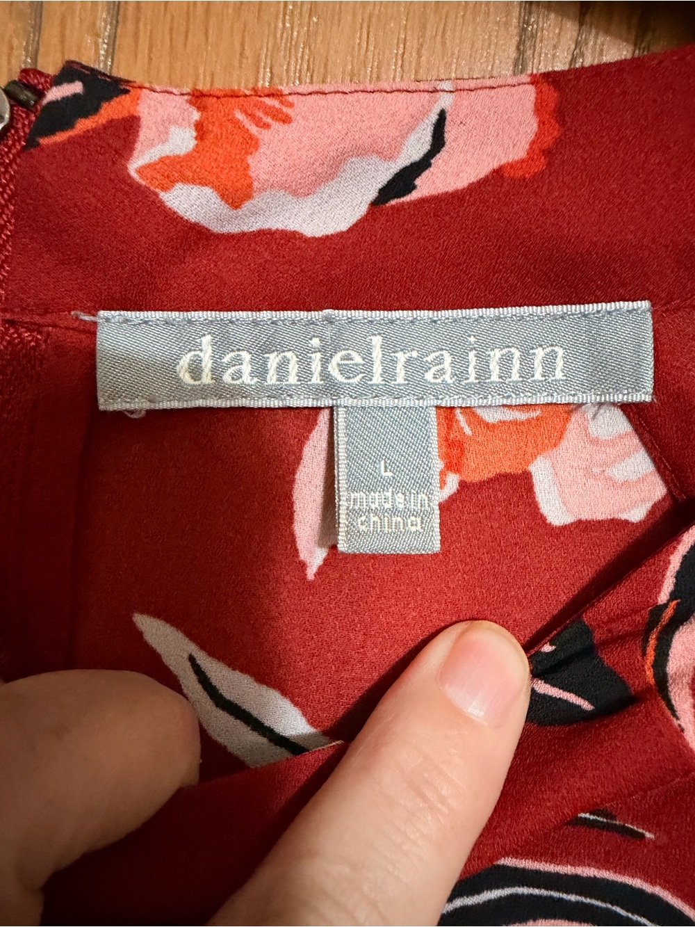 EUC Daniel Rainn Blouse in Red Floral with Boat Neck and 3/4 Sleeves - Picture 3 of 4